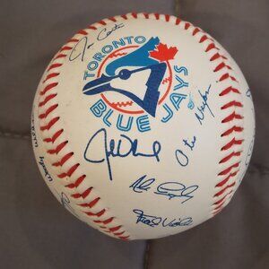 VINTAGE TORONTO BLUE JAYS FACSIMILE TEAM AUTOGRAPHED BASEBALL